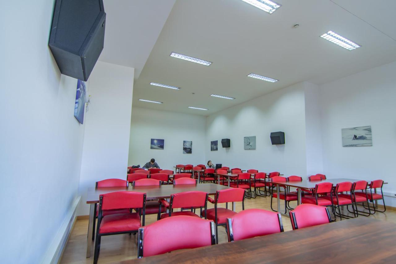 Hostel Residencia Alfil Málaga Exteriör bild